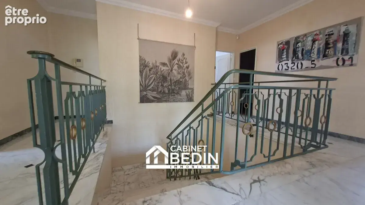 Maison 10 pièces 330 m² à vendre à Ares (33740) - photo 6