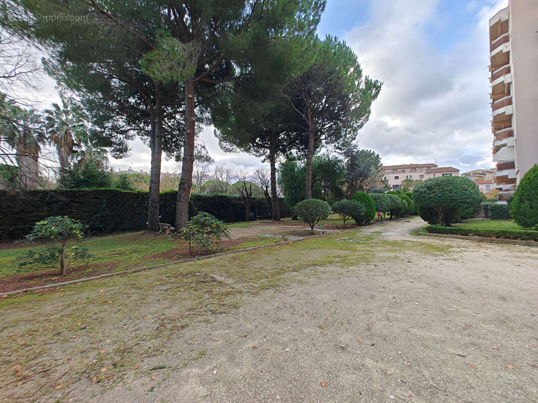 Appartement à LA GARDE