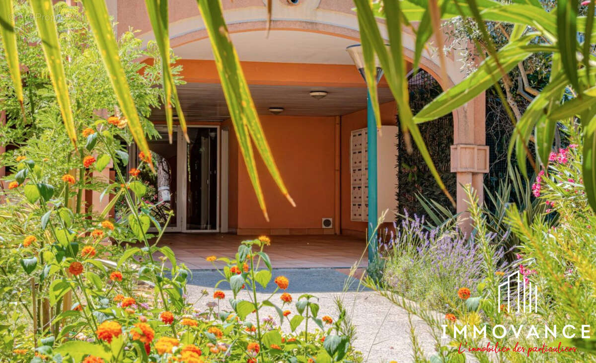 Appartement à LATTES