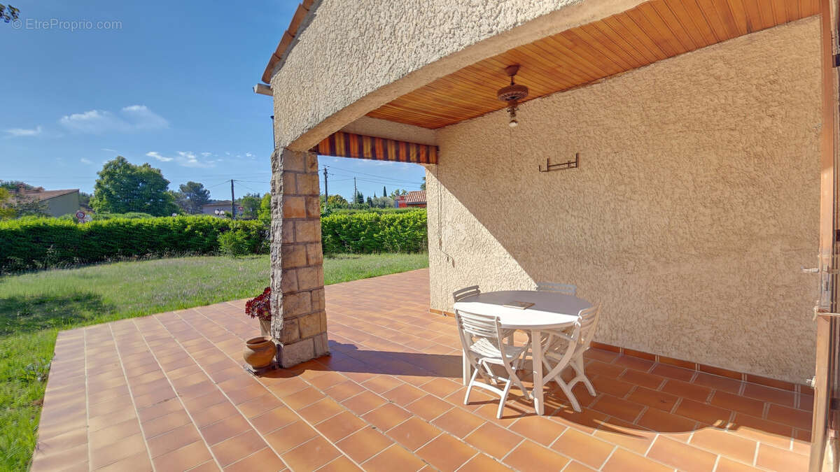 Maison à MOUGINS