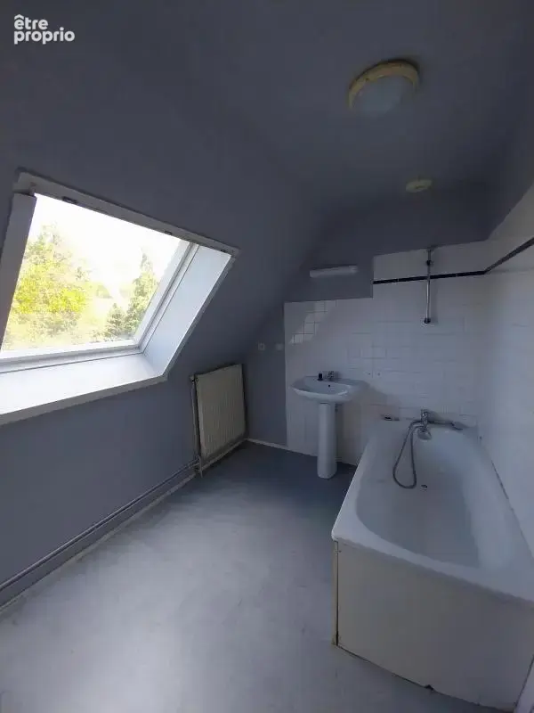 La meilleraye de bretagne - jolie maison t3 bis avec garage et jardin - photo 13