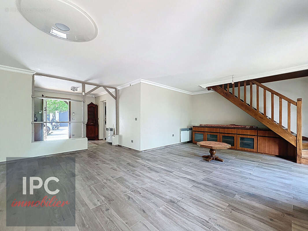 Maison à SAINT-DENIS