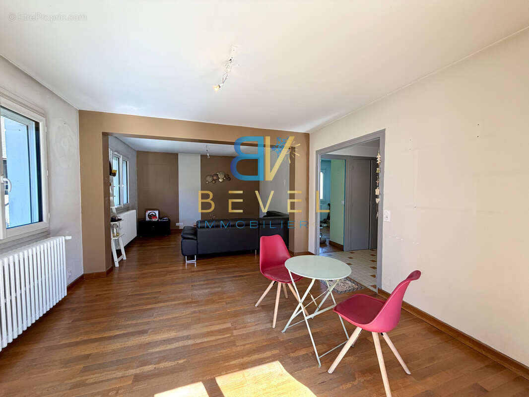 Maison à SAINT-MICHEL-DE-MAURIENNE