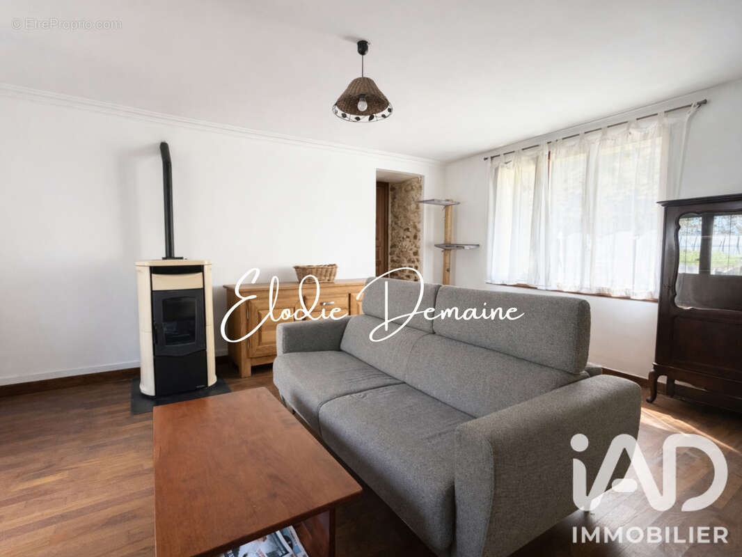 Maison 111 m² à Livilliers  - photo 5