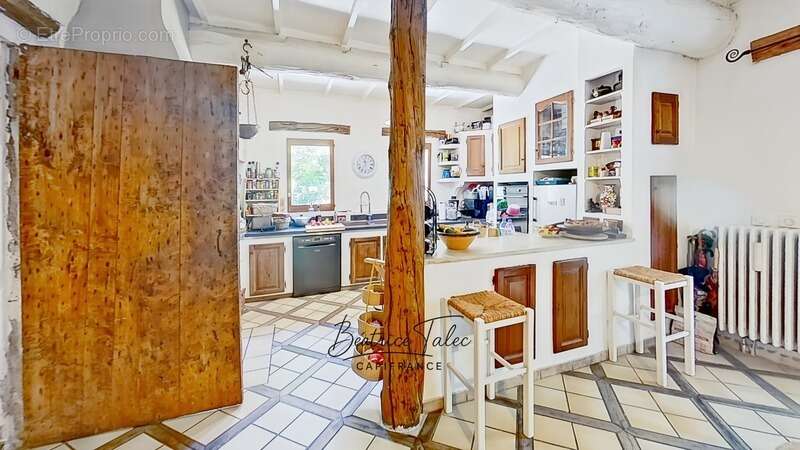 Maison à FORCALQUIER