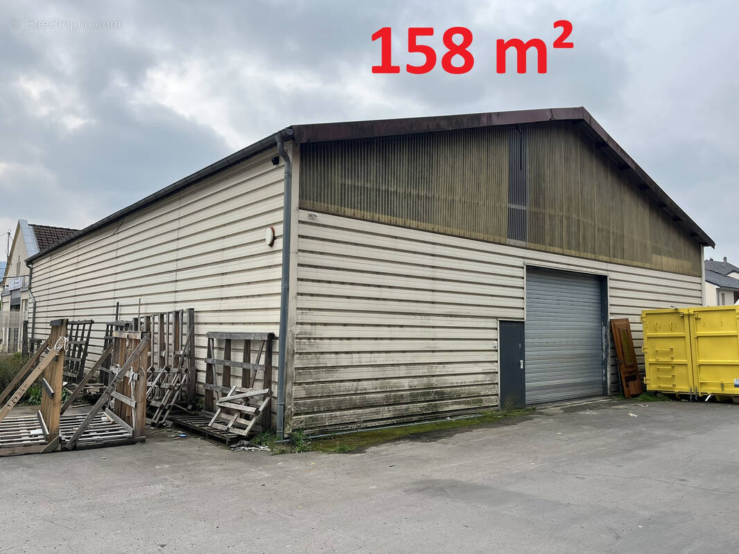 Commerce à CLOUANGE