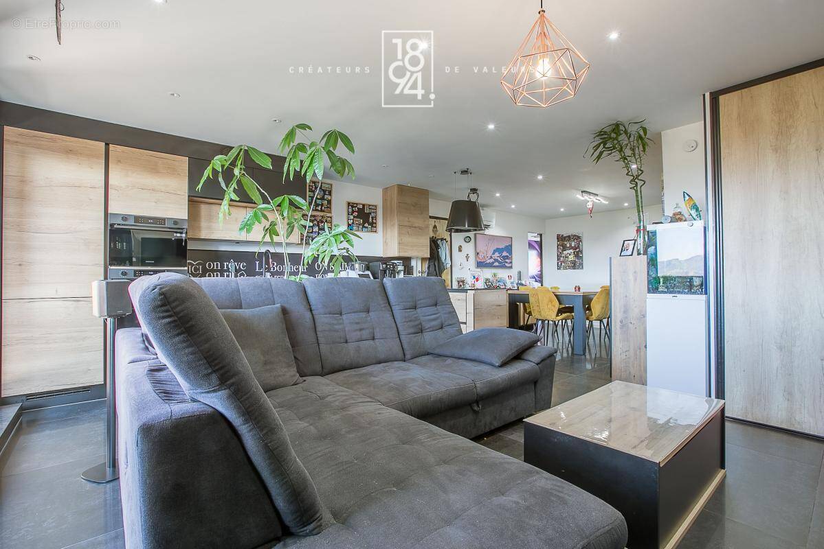 Appartement à MARSEILLE-13E