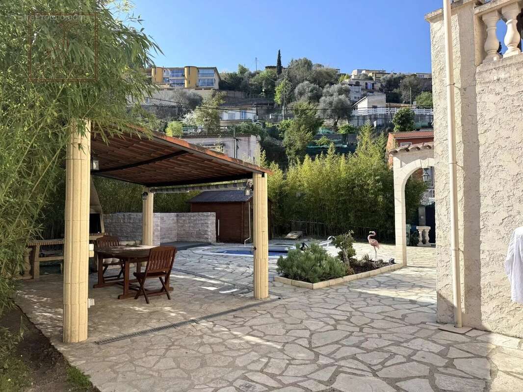 Maison à LA TRINITE