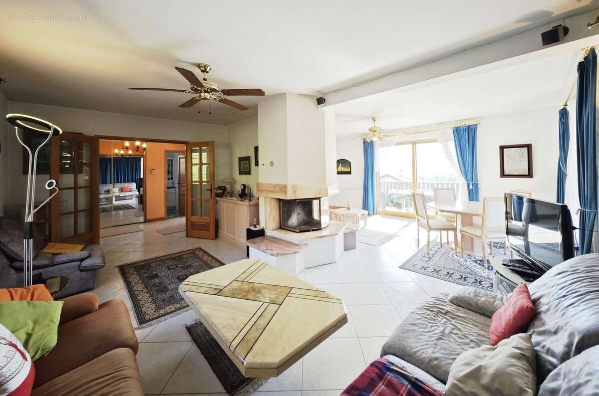 Maison 123 m² à Saint-Jean-De-Gonville  - photo 2