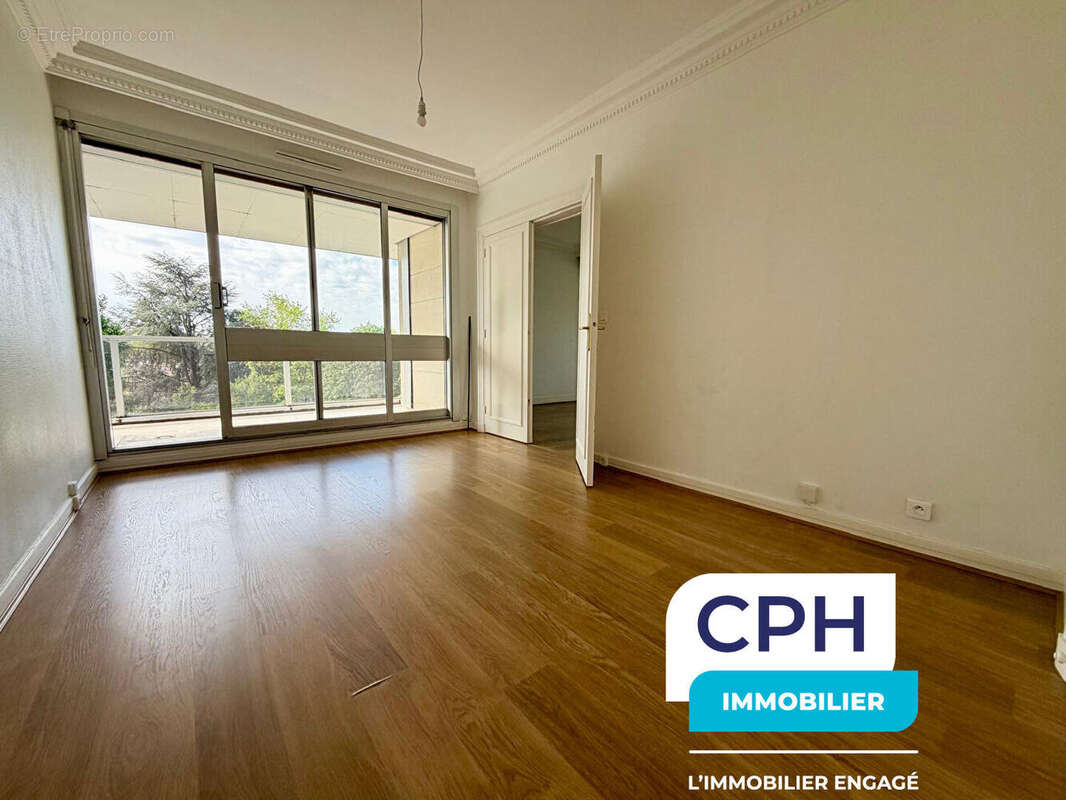 Appartement à LE CHESNAY