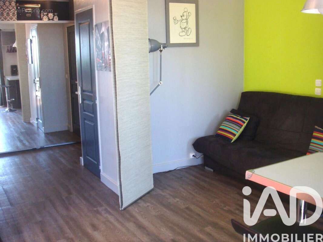 Photo 4 - Appartement à ROQUEBRUNE-SUR-ARGENS