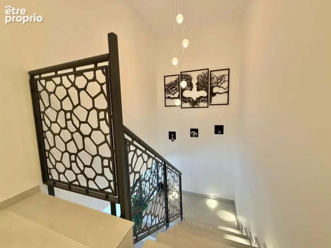 Maison neuve, état impeccable, belles prestations ! - photo 7
