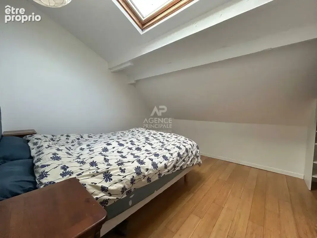 Maison Poissy 6 pièce(s) Quartier Saint Barthélémy - photo 5