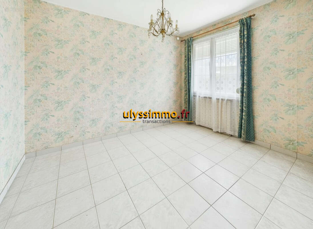 Maison 74 m² à Bayonvillers  - photo 3