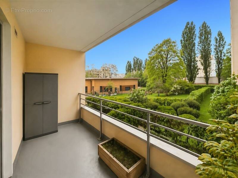 Appartement à MONTIGNY-LE-BRETONNEUX