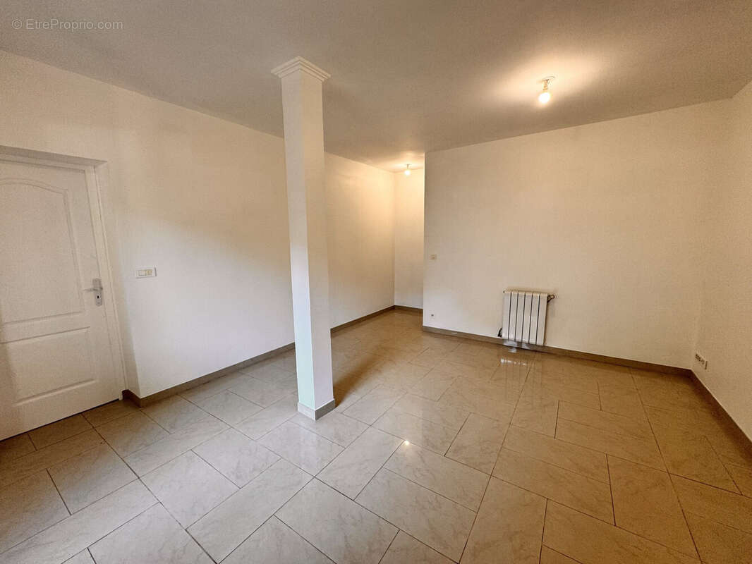 Appartement 37 m² à Aix-Les-Bains  - photo 3