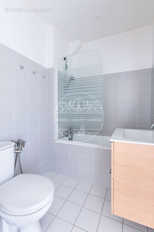 Appartement à PARIS-7E