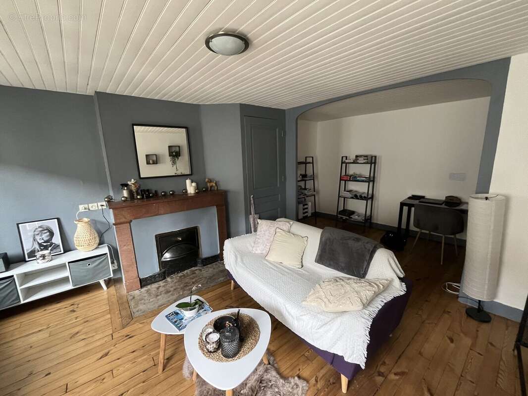 Appartement à SAINT-ETIENNE
