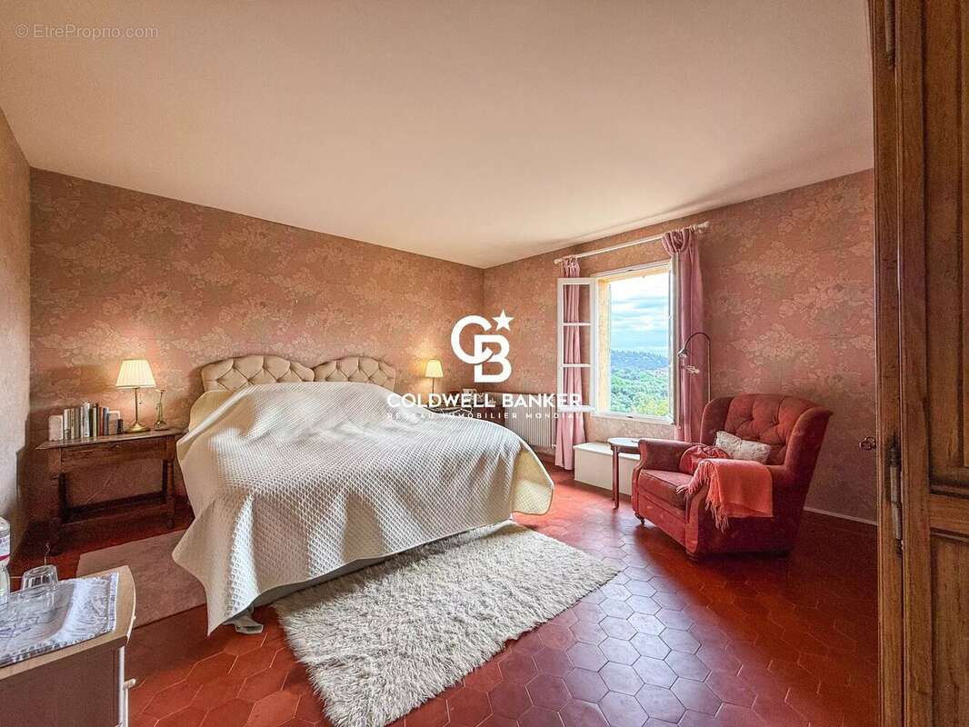 Maison à LE LAVANDOU