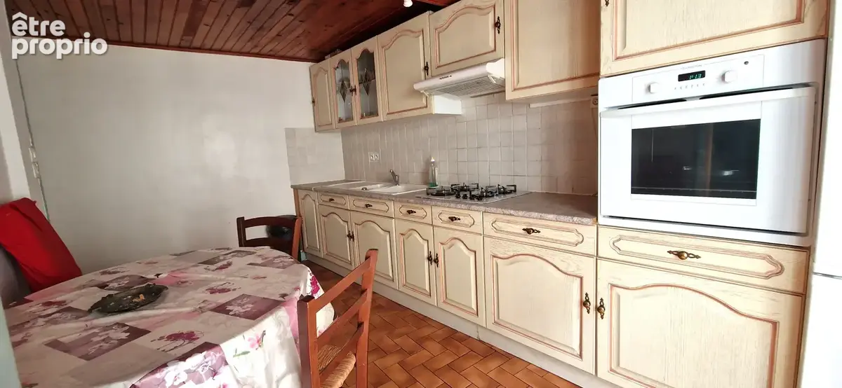Ille sur tet - maison de village  sur 1 face sud parfaitement renovee et entretenue - photo 2