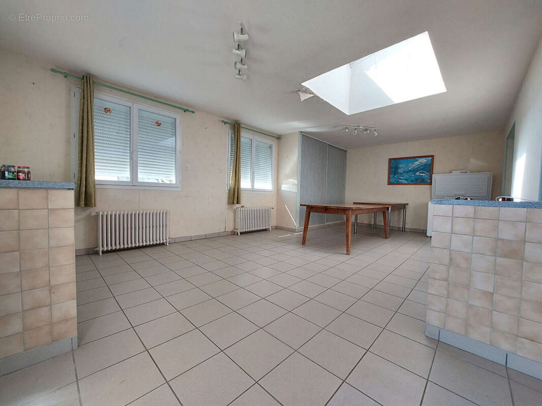 Maison à SAINT-CHRISTOPHE