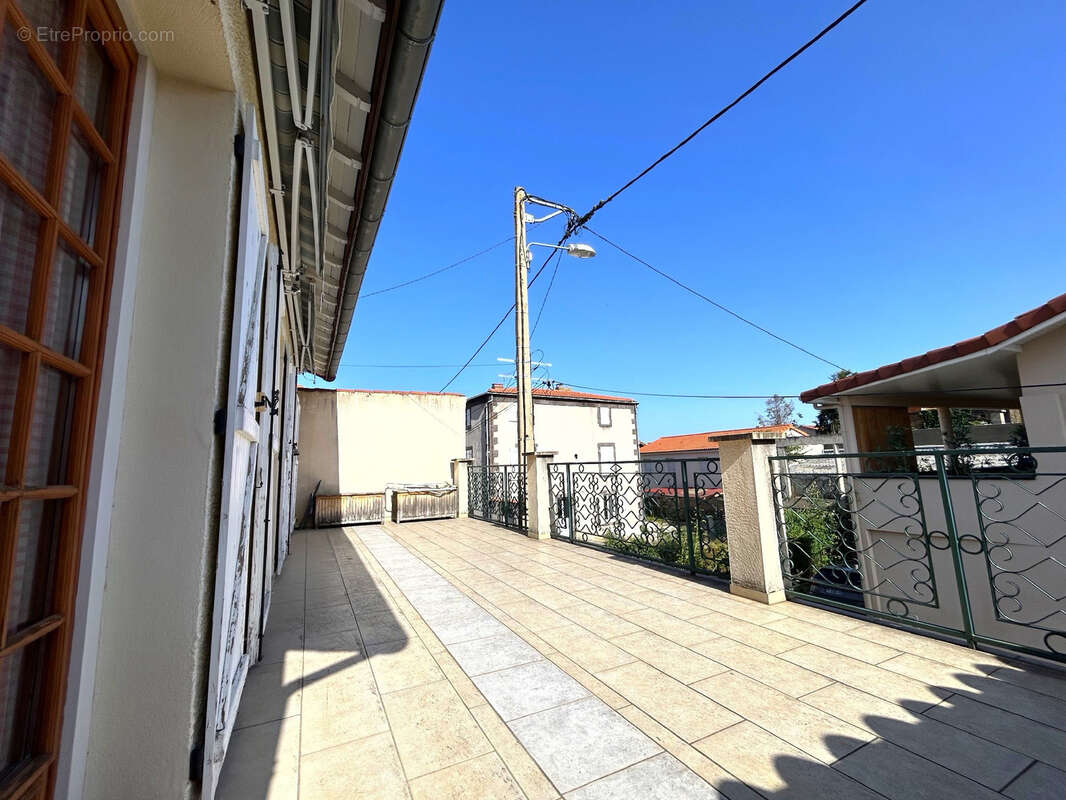 Maison à GERZAT