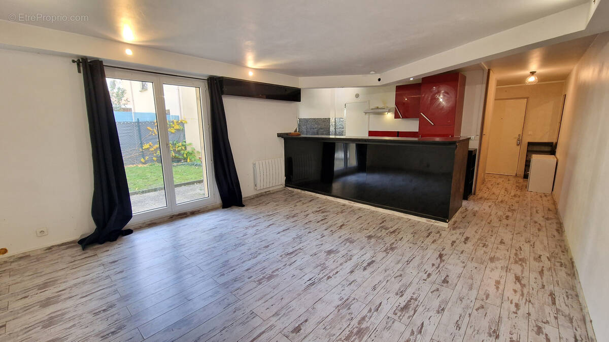 Appartement à ROISSY-EN-FRANCE