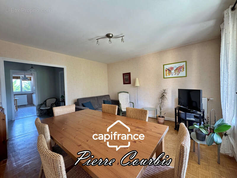 Appartement à LYON-8E