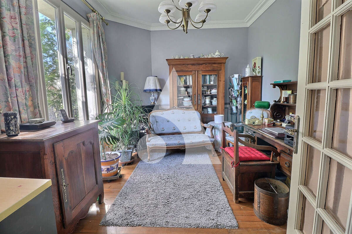 Maison à FRANCONVILLE