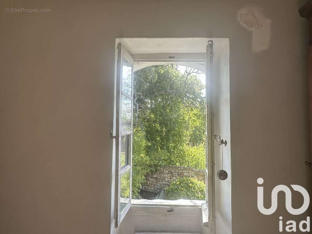 Photo 9 - Maison à SAINT-SATURNIN-DE-LUCIAN