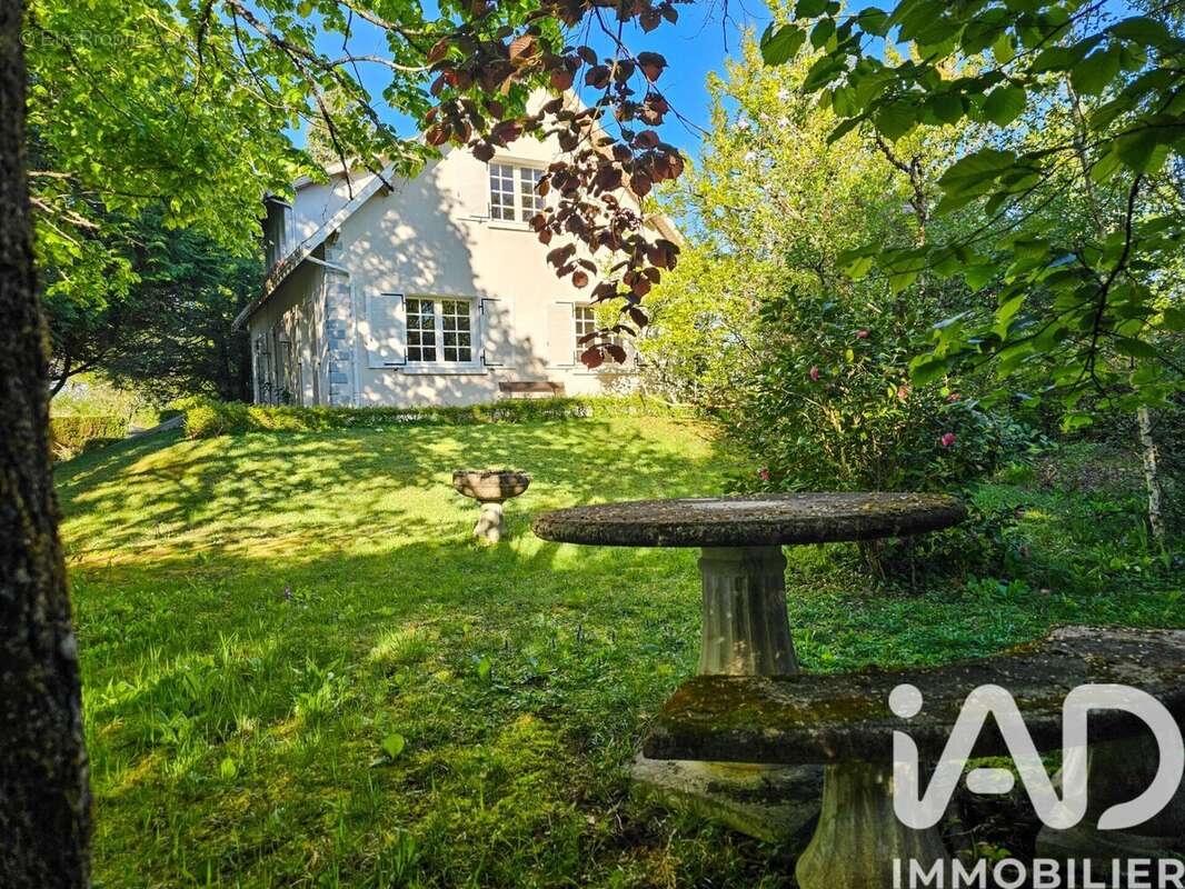 Photo 5 - Maison à ROCHECHOUART