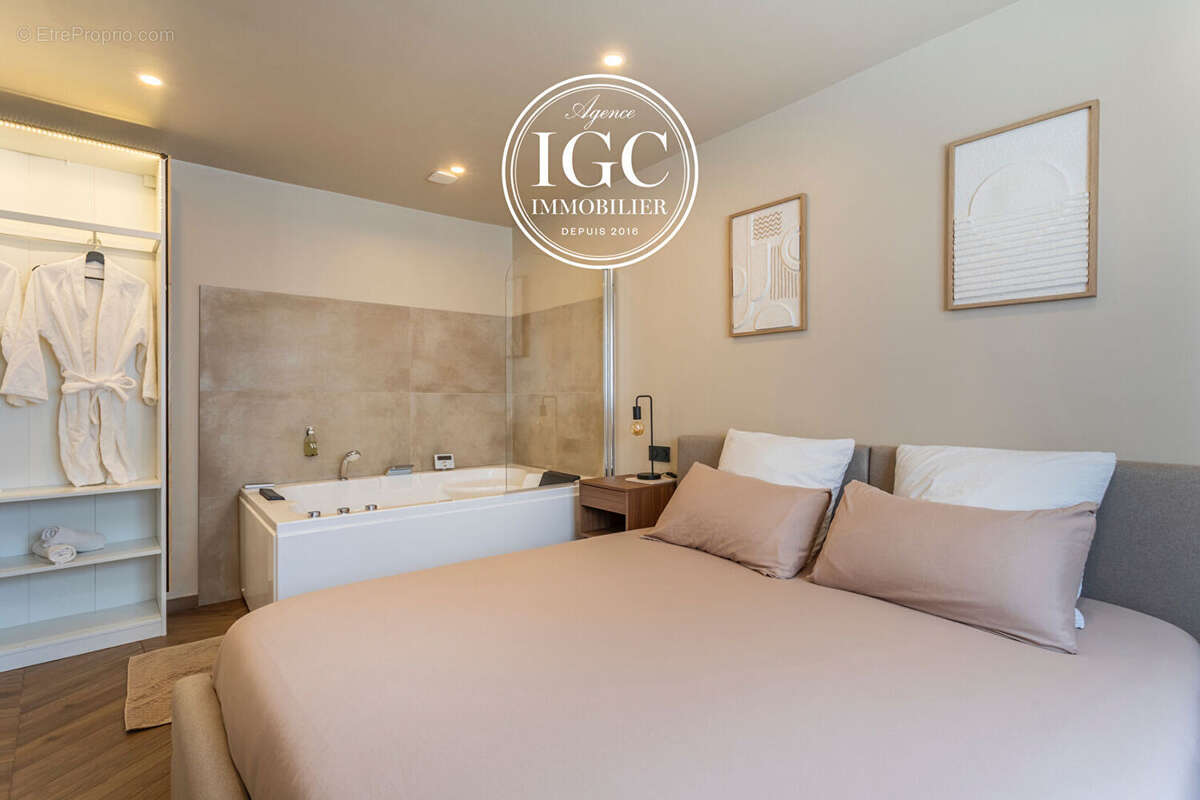 Maison à CARRY-LE-ROUET