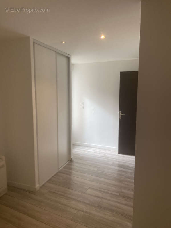 Appartement à MAUGUIO