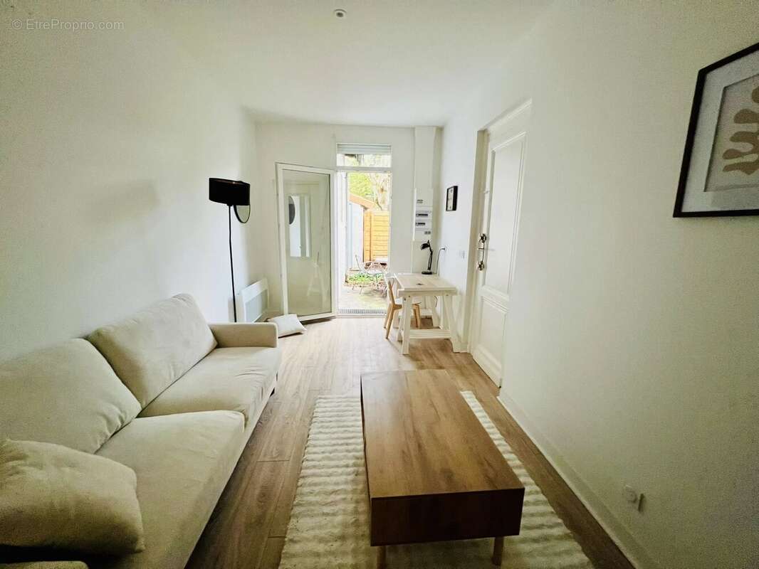 Appartement à BORDEAUX