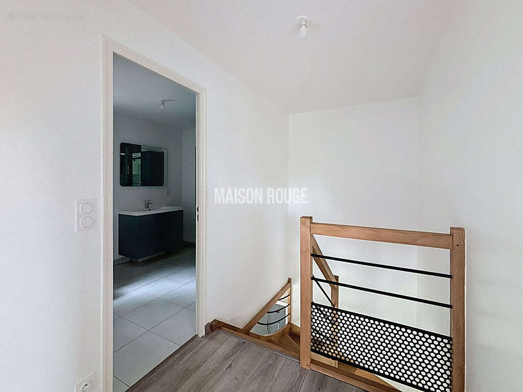 Maison à PLOUER-SUR-RANCE