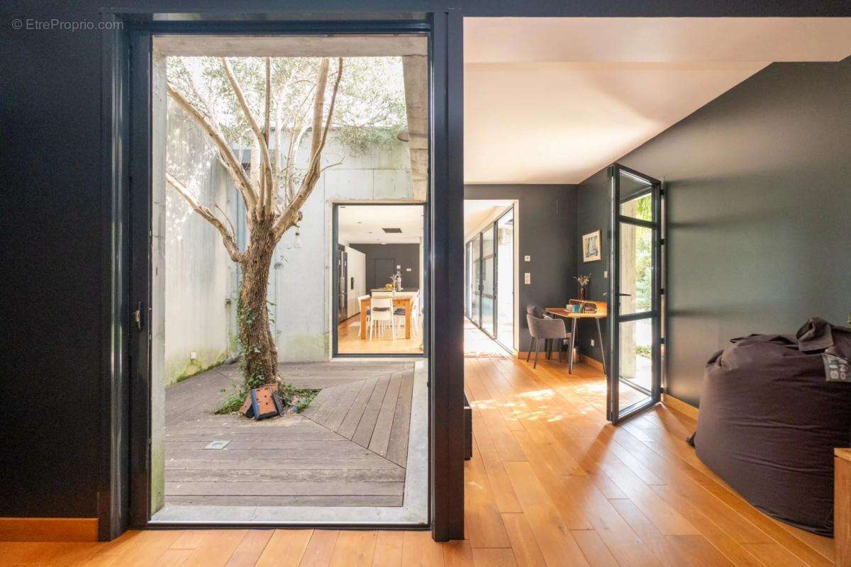 Maison à LA ROCHELLE