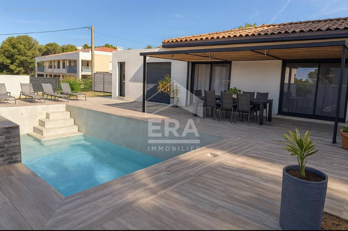 Maison à MARTIGUES