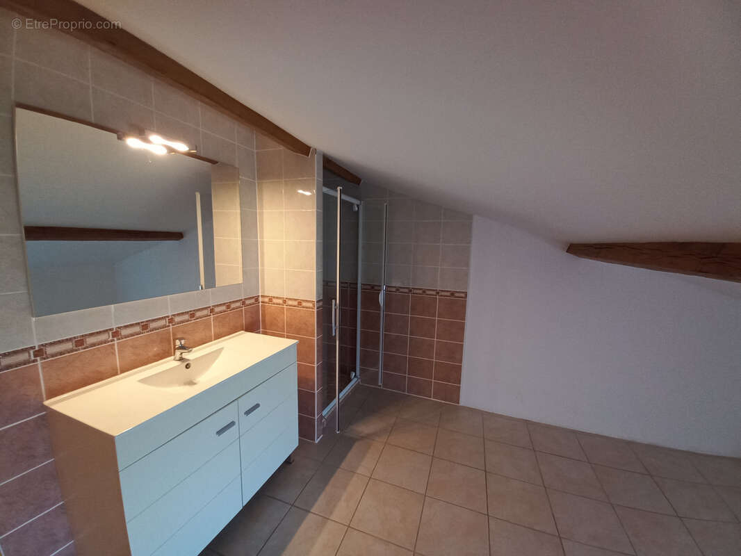 Maison à MIRANDE
