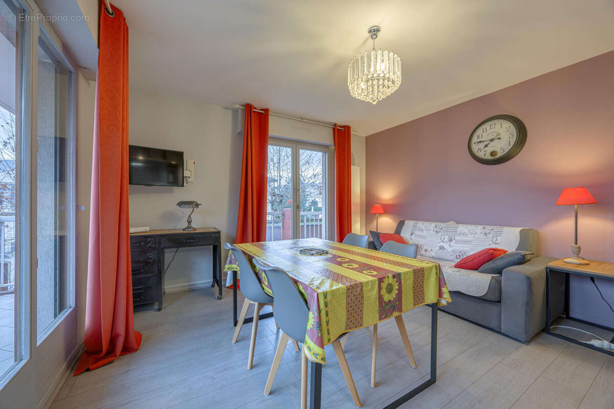 Appartement à AIX-LES-BAINS