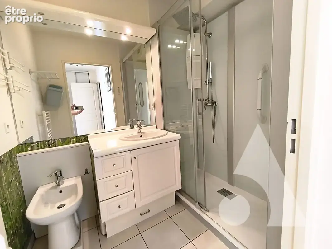 Appartement centre ville - 3 chambres - balcon - parking - photo 7