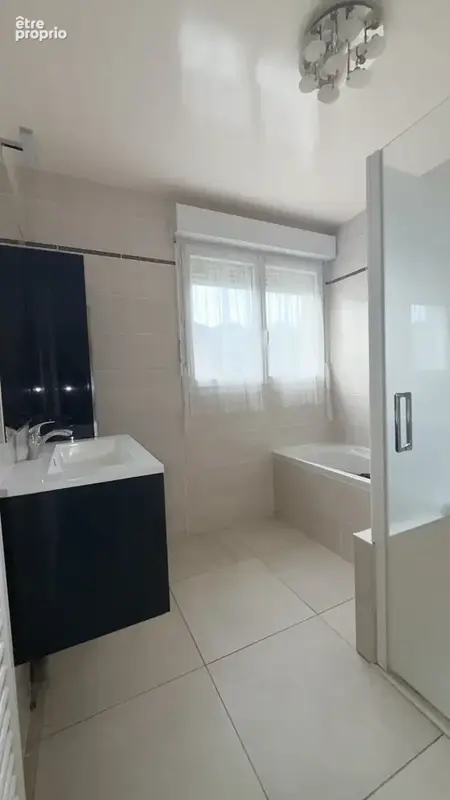 A VENDRE SAINTE-MAURE Maison familiale 181 m2, 7 chambres, avec accès privatif à la rivière Melda jardin 2367m - photo 11