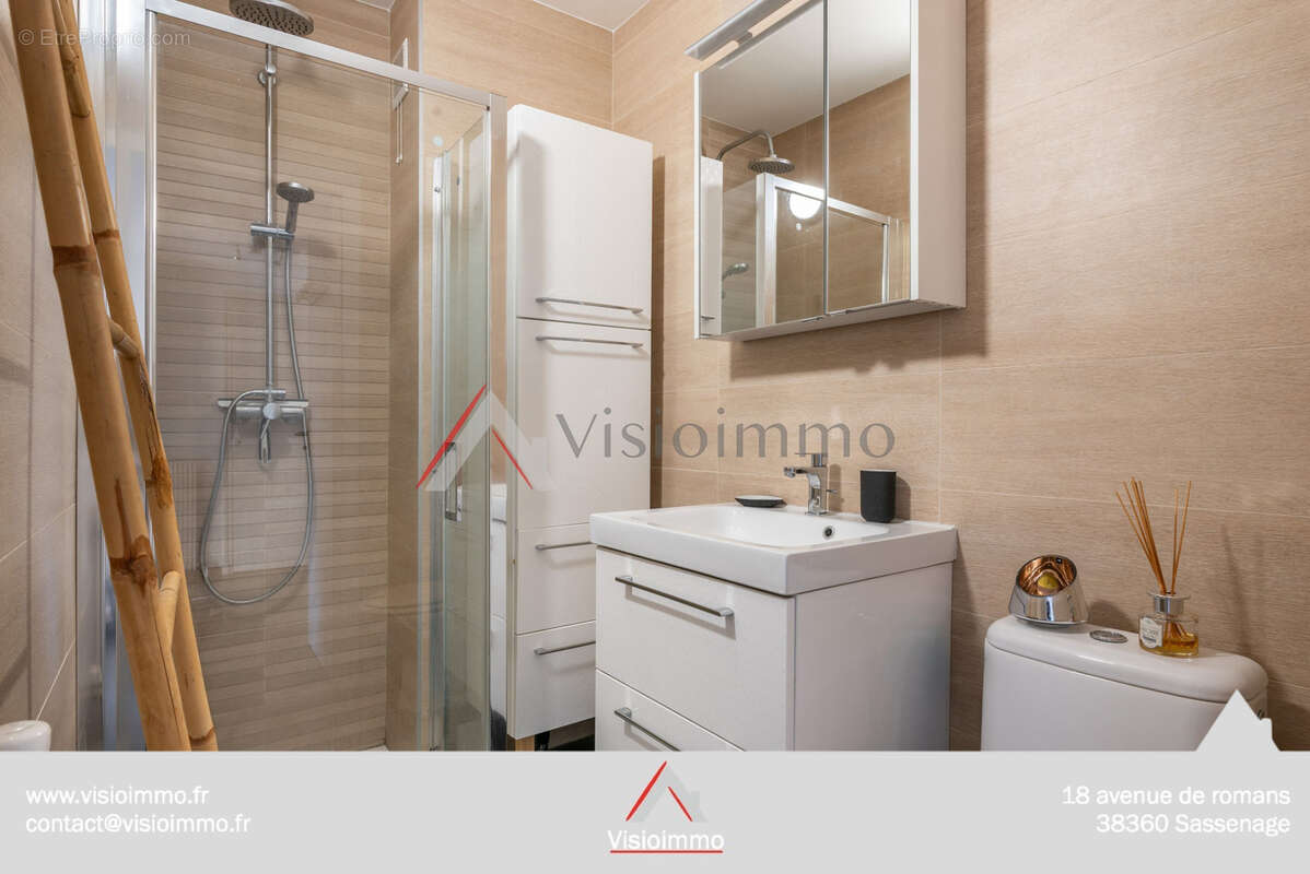 Appartement à FONTAINE