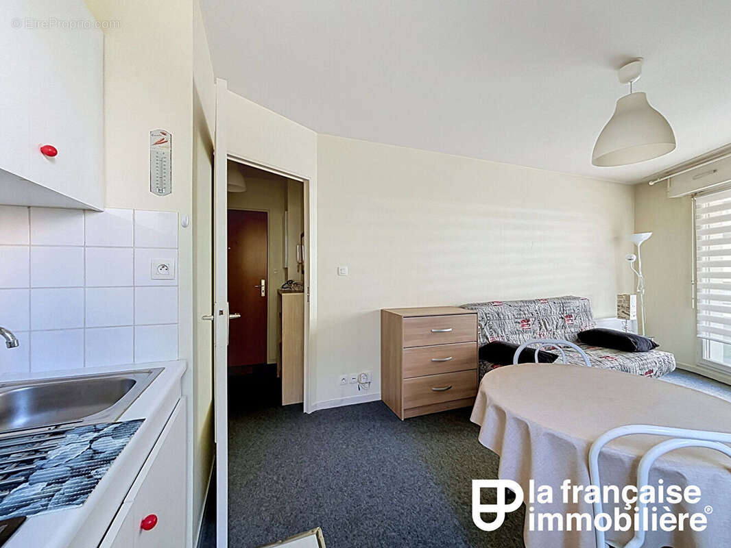 Appartement Rennes - Chézy-Dinan - Studio - 21.85 m² - Balcon - photo 4