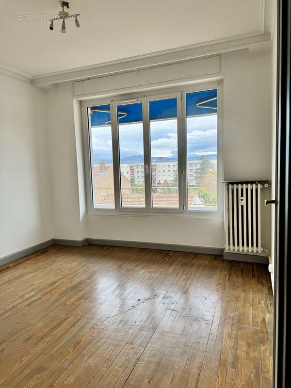 Appartement à ROUSSILLON