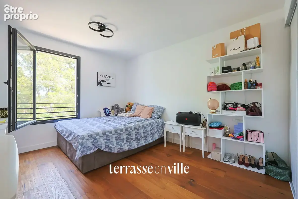 Duplex de luxe - 123m2 - terrasse 22m2 - rooftop vue mer 60m2 - jacuzzi - 4 parkings - 885 000€ - photo 13