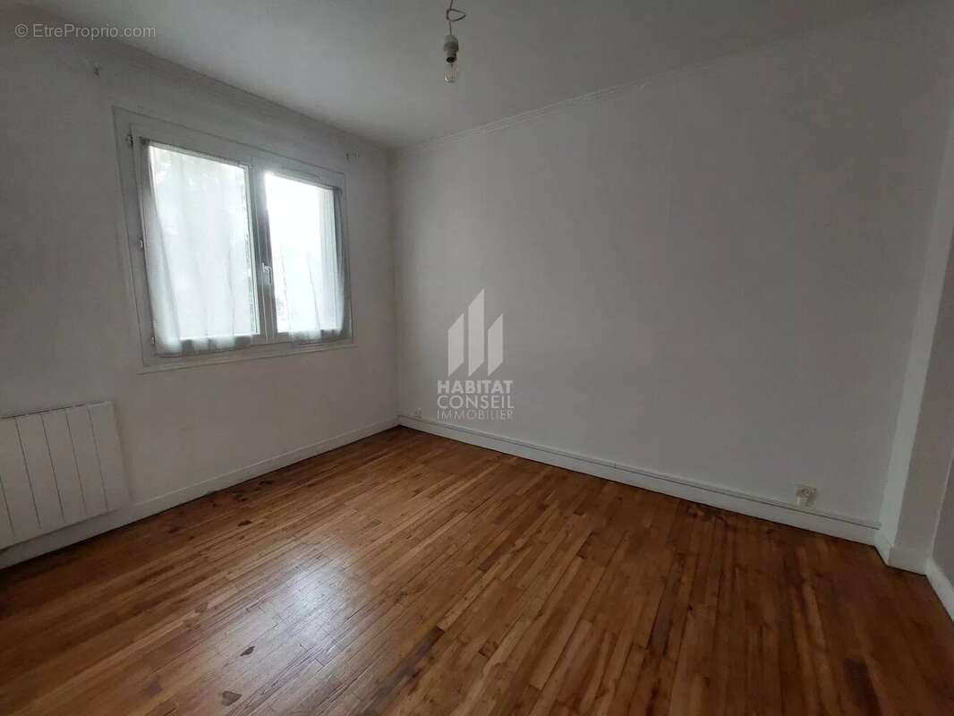 Appartement à SAINT-MARTIN-D&#039;HERES