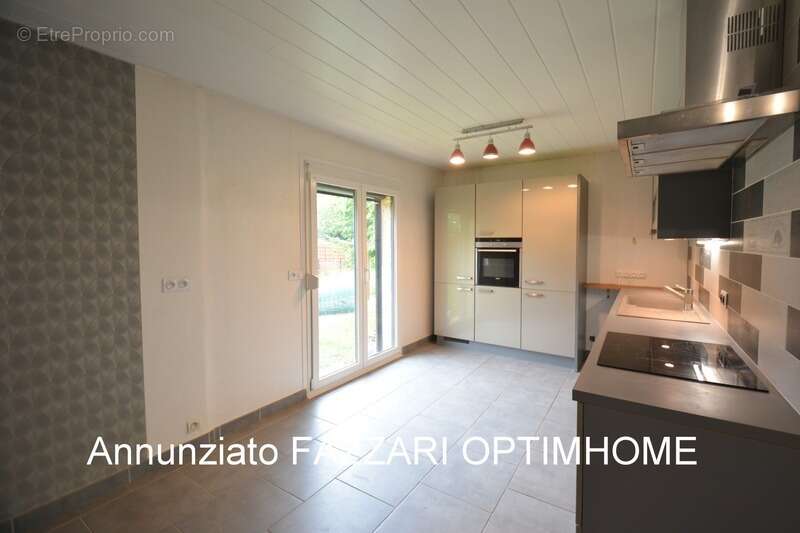 Maison à DUN-SUR-MEUSE