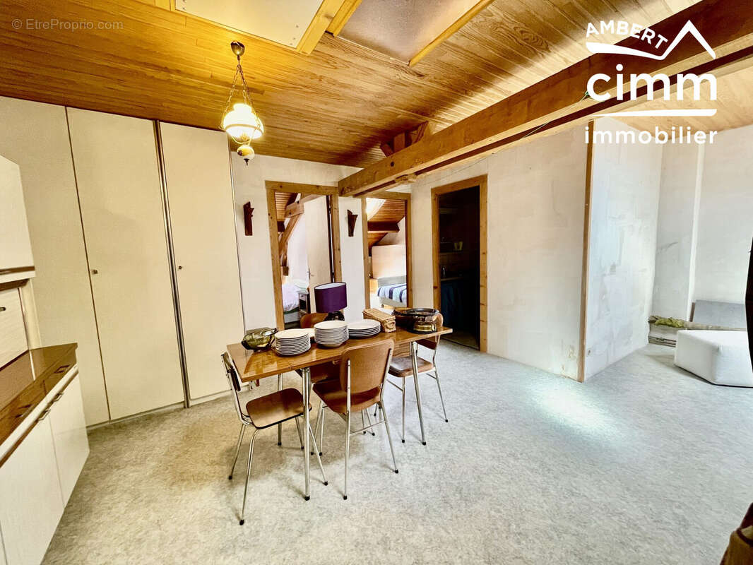 Appartement à AMBERT