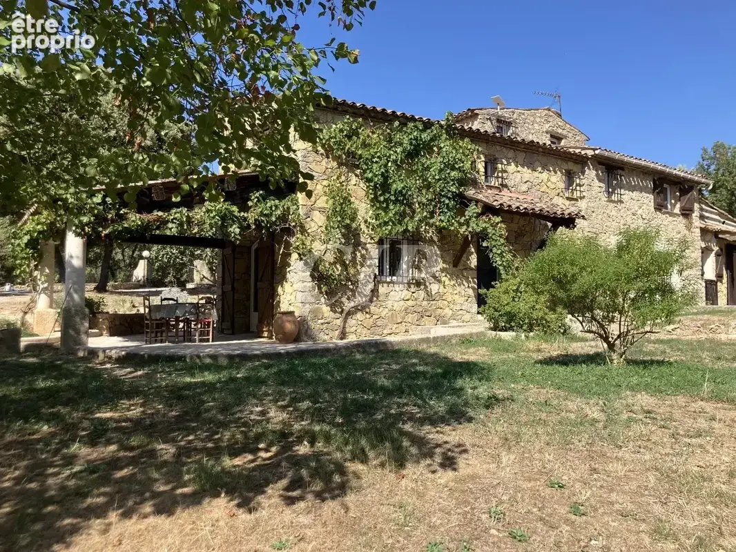 Photo Maison à Flayosc au prix de 685 000€