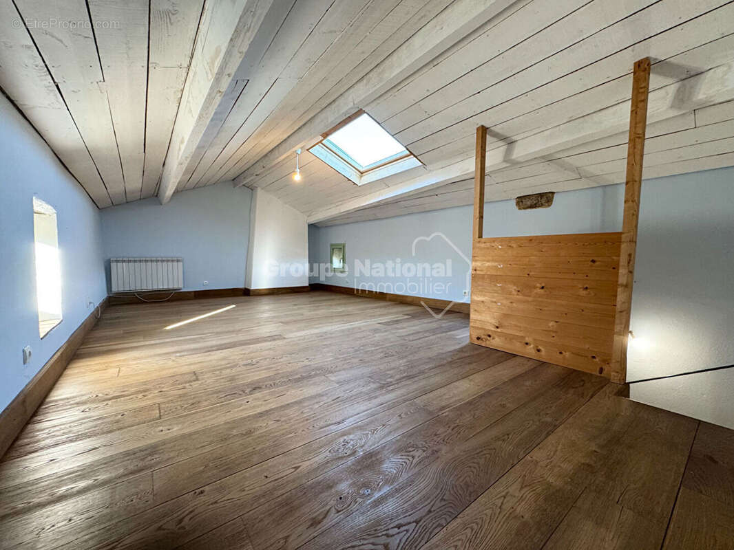 Maison à GOUDARGUES